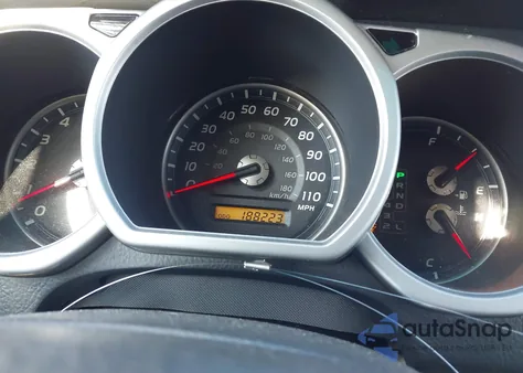 2003 Toyota 4Runner Limited V8 from USA, damaged, VIN JTEZT17R530011231